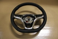 VW Golf 8 5H Volante IN Pelle